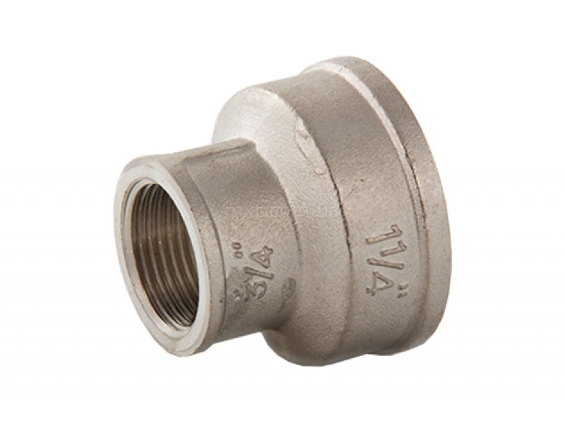 Муфта латунная переходная 1 1/2"х 1 1/4" никель
